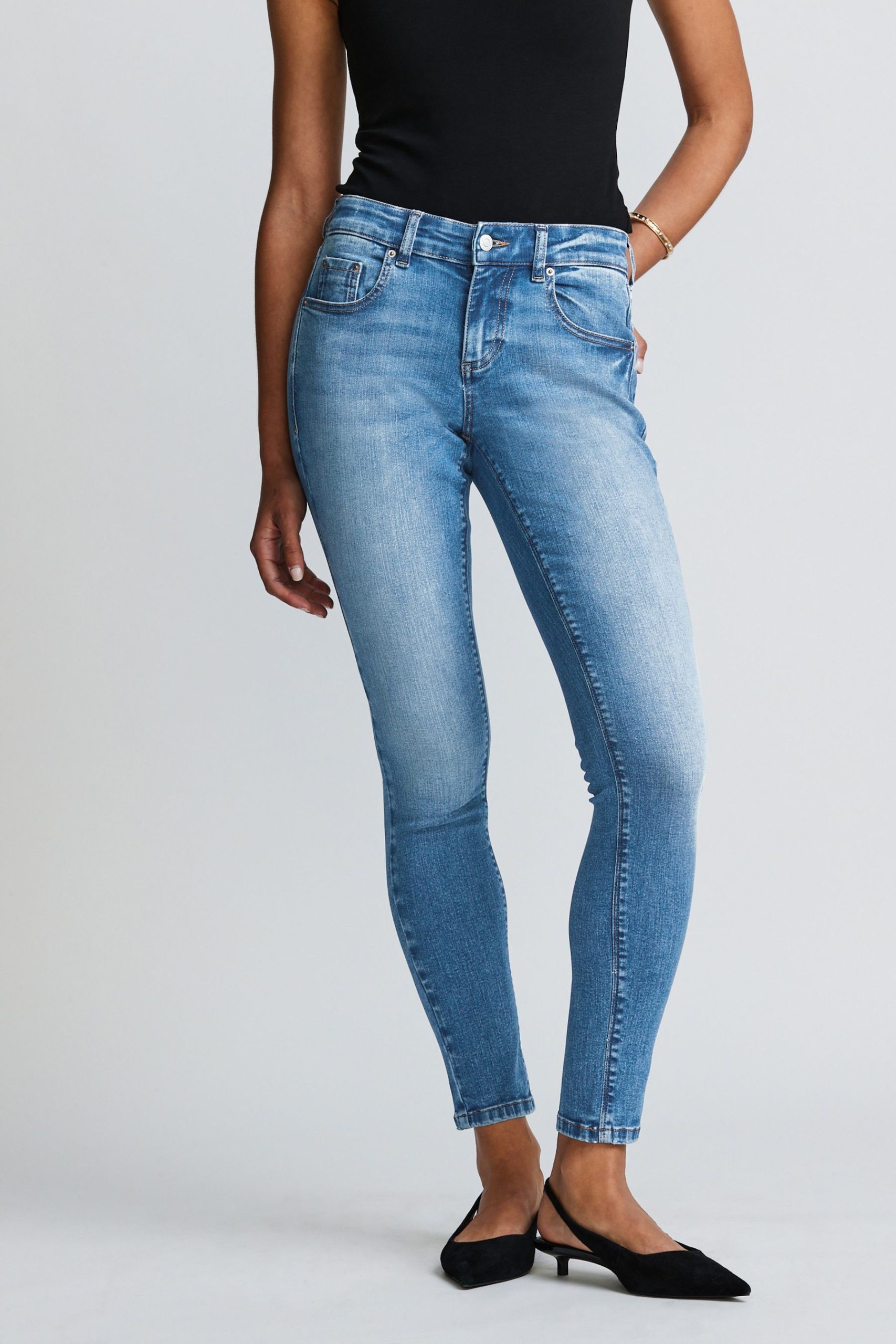 RID244 Mid Blue Low Skinny Jeans - Image 4